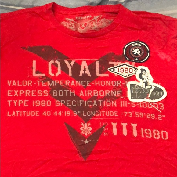 Express Other - Red express T-shirt